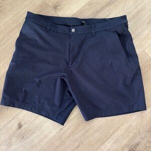 Lululemon navy shorts 38